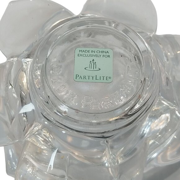 PartyLite Lotus Flower Glass Votive Candle Pair P91289 - Picture 8 of 9